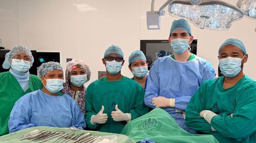 La provincia de Colón marcó un hecho histórico con la realización exitosa de la primera cirugía de craneotomía por tumor cerebral en el nuevo Hospital Manuel Amador Guerrero, un procedimiento de alta complejidad que abre una nueva era en la atención neuroquirúrgica de la región. La provincia de Colón marcó un hecho histórico con la realización exitosa de la primera cirugía de craneotomía por tumor cerebral en el nuevo Hospital Manuel Amador Guerrero, un procedimiento de alta complejidad que abre una nueva era en la atención neuroquirúrgica de la región.