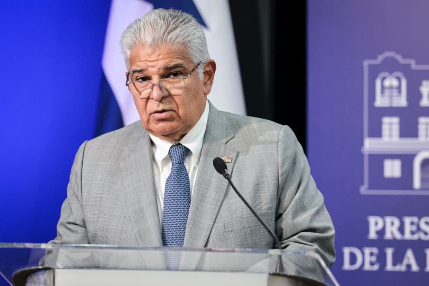 Mulino: Si no compran leche nacional no importarán leche extranjera, así de sencillo