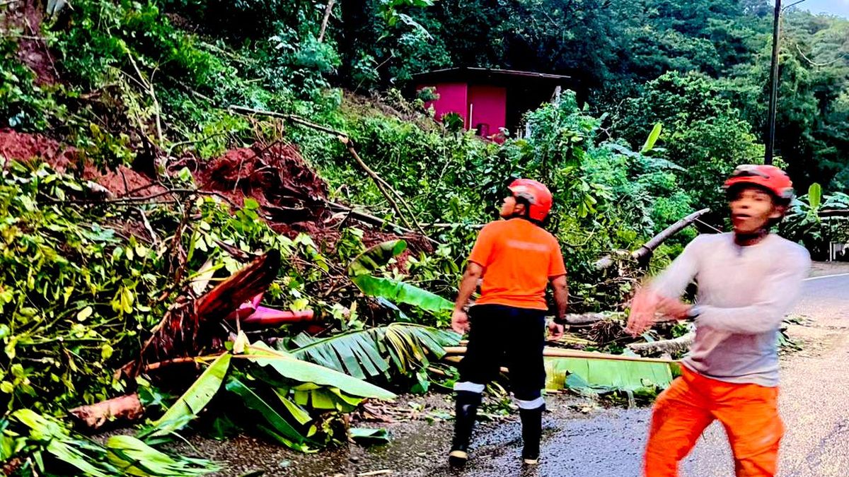 Lluvias en Colón provocaron inundaciones y deslizamientos de tierra. Lluvias en Colón provocaron inundaciones y deslizamientos de tierra.