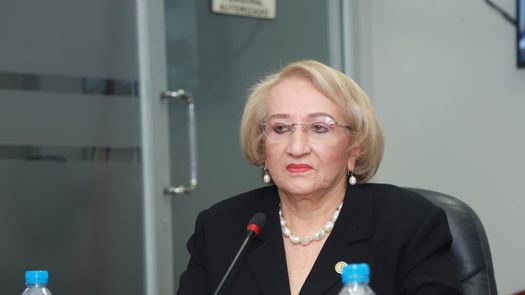Etelvina de Bonagas es la rectora de la Unachi. Etelvina de Bonagas es la rectora de la Unachi.