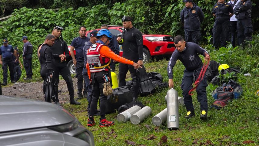 Estamentos de rescate ubican cuerpo de desaparecido en Macho de Monte