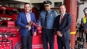 EEUU dona equipos especializados al Cuerpo de Bomberos de Panamá