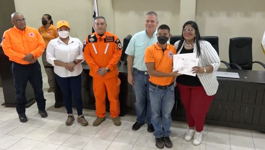 El país cuenta con 26 nuevos guardavidas que cumplieron un intenso curso de 45 días del Sinaproc en distintos escenarios de la provincia de Chiriquí