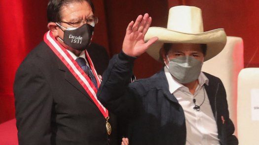 El nuevo presidente de Perú, Pedro Castillo aseguró que no es ni chavista ni comunista.&nbsp;