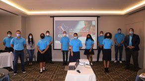 Líderes estudiantiles analizan el impacto de la plataforma ESTER