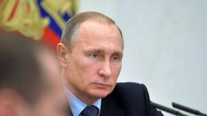 Putin decreta asueto laboral en Rusia para frenar al coronavirus