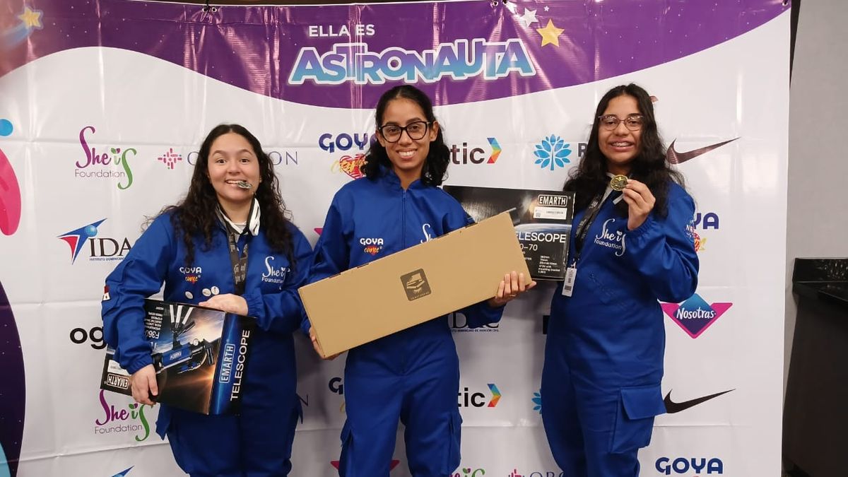 Estudiantes panameñas se gradaron en la NASA