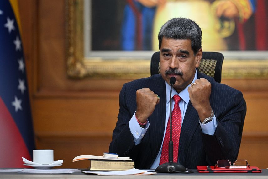Maduro despliega 4.5 millones de milicianos tras recompensa de EE.UU.
