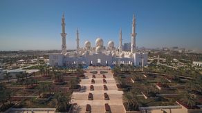 Mezquita Sheikh Zayed: La más grande Emiratos Árabes Unidos