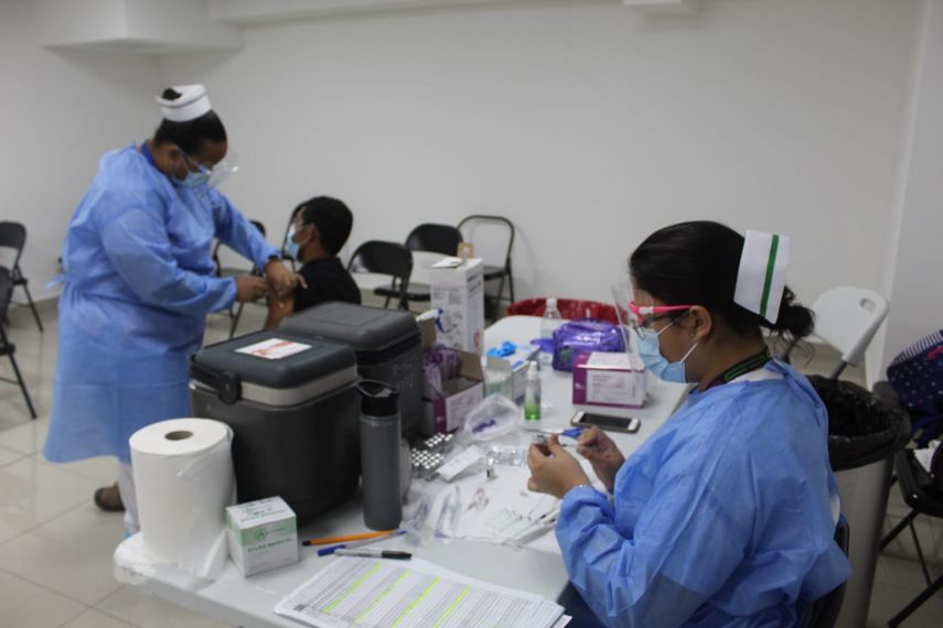 Panamá entre los países con mayor proporción de vacunados