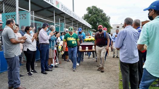 El béisbol está de luto en David, pero su legado continuará porque recordarán a don Segundo Serrano, como uno de los mejores entrenadores.