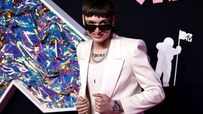 Amenazan con asesinar al artista mexicano Peso Pluma si canta en Tijuana