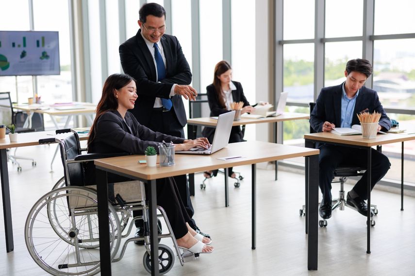 3.9% de la planilla de Mapfre está compuesta por personas con discapacidad. 3.9% de la planilla de Mapfre está compuesta por personas con discapacidad.