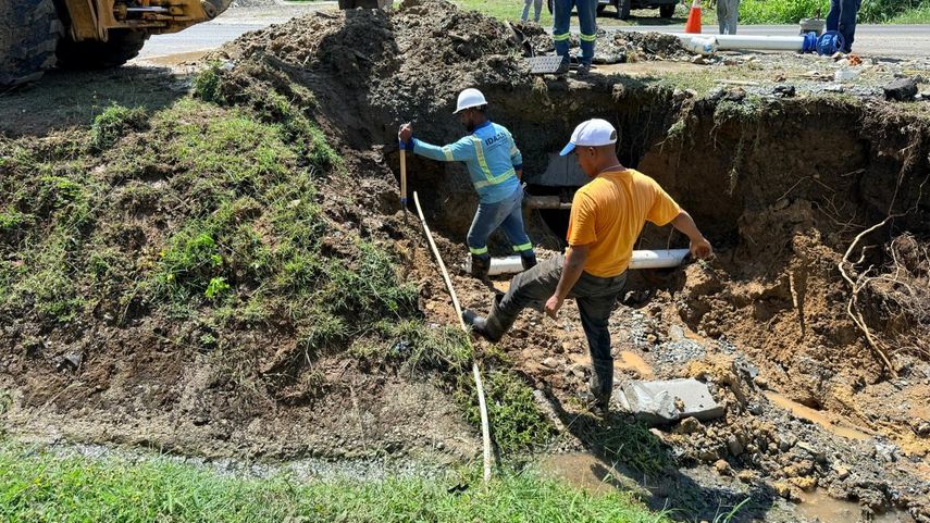 Idaan repara tuberías en San Vicente y La Vaquita de Chilibre