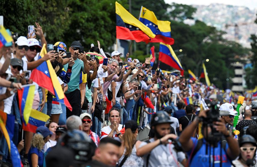 Unión Europea pide verificación de actas de Elecciones venezolanas.