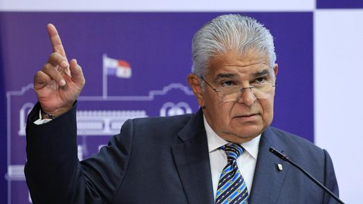 Mulino ordena auditoría por irregularidades en compra de equipos de agua valorados en más de $10 millones
