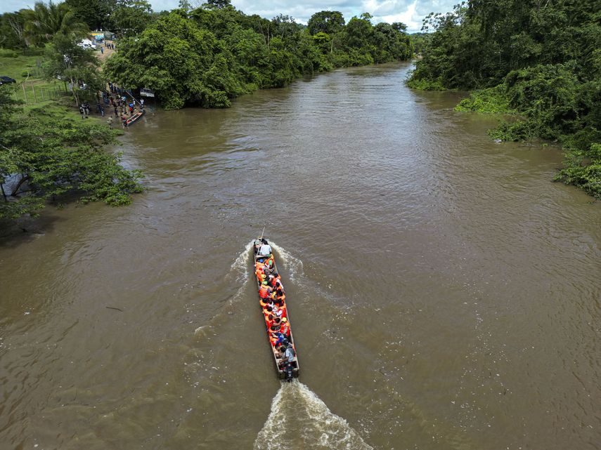 Senafront neutraliza dos asaltantes que robaban a migrantes en el Darién