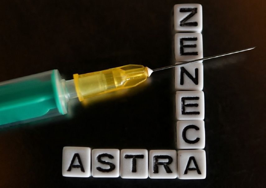 Vacuna Astrazeneca aprobada por la UE en tercera dosis