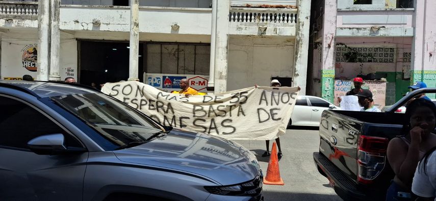 Residentes de Nuevo Colón protestaron.