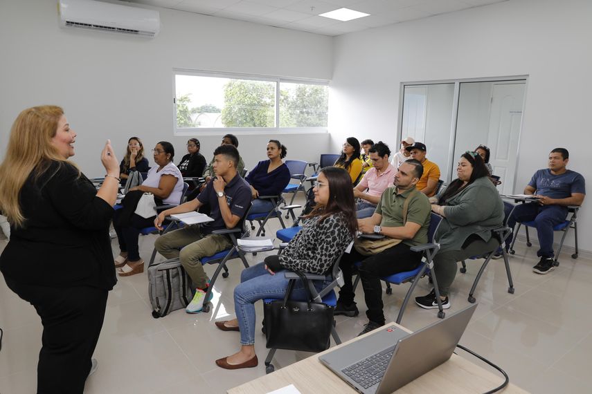 ¡Aprovecha! INADEH lanza nuevos cursos de formación para abril de 2025