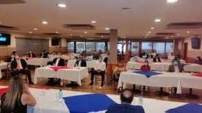 Sectores rechazan reunión de diputados del PRD en restaurante
