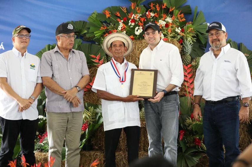 Panamá celebra el Día del Productor 2022 en Divisa