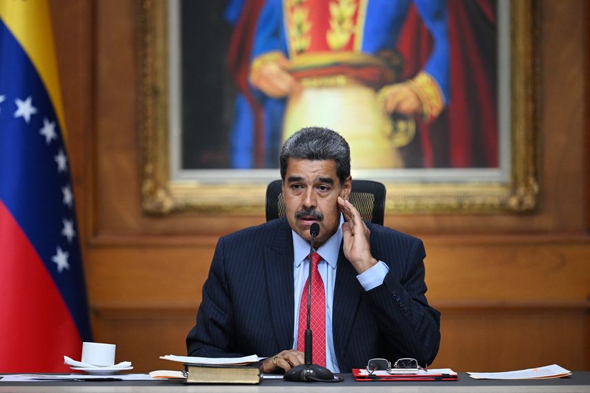 Trump impone aranceles del 25 % a los países que compren petróleo o gas de Venezuela Trump impone aranceles del 25 % a los países que compren petróleo o gas de Venezuela