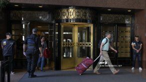 Argentina detecta en viajeros variantes de India y Sudáfrica de covid-19