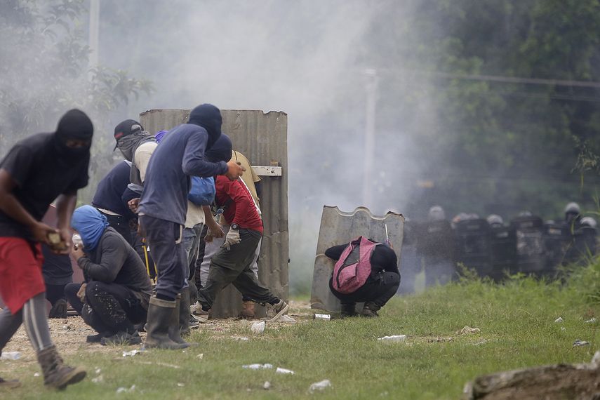Panamá: Autoridades reportan 34 policías gravemente heridos en protestas