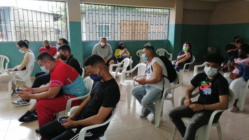 Reactivación económica se logra con vacunación 