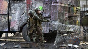 Más de un centenar de detenidos en violenta protesta en Chile