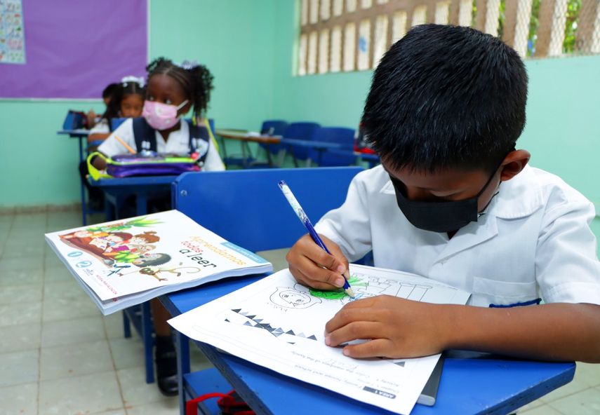 Educación y emprendimiento, bases vitales para empleos