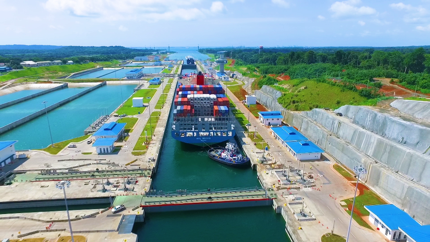 Canal de Panamá dejó de percibir 90 millones de dólares