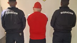 Un ciudadano cubano requerido en Estados Unidos por tráfico sexual y trata de personas fue arrestado en Panamá por agentes del Servicio Nacional de Migración (SNM), informó este miércoles el ente de seguridad.