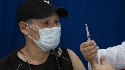 Costa Rica impone nuevas restricciones por casos de covid-19