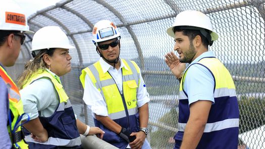Un grupo técnico encabezado por el MOP, realizaron las primeras evaluaciones este martes. Un grupo técnico encabezado por el MOP, realizaron las primeras evaluaciones este martes.