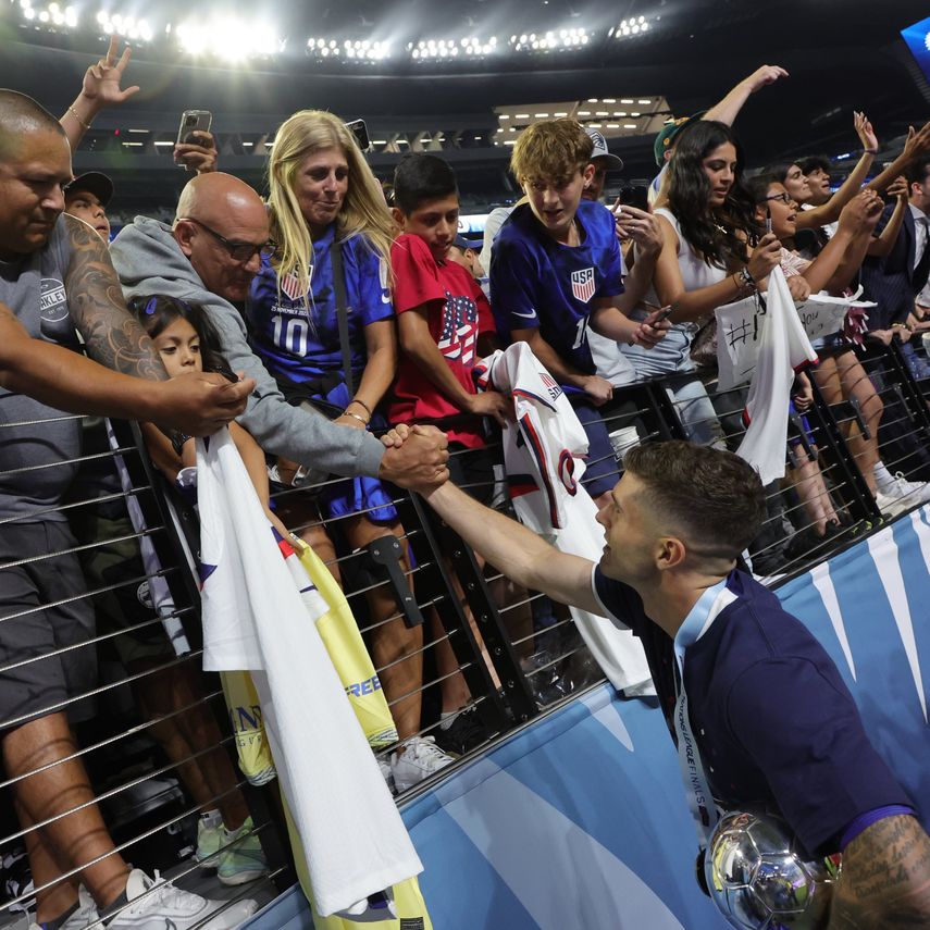 Los tres países, que coorganizarán el Mundial de 2026, volverán a enfrentarse desde el 24 de junio en la Copa Oro, donde el local EEUU defiende también título. Los tres países, que coorganizarán el Mundial de 2026, volverán a enfrentarse desde el 24 de junio en la Copa Oro, donde el local EEUU defiende también título. 