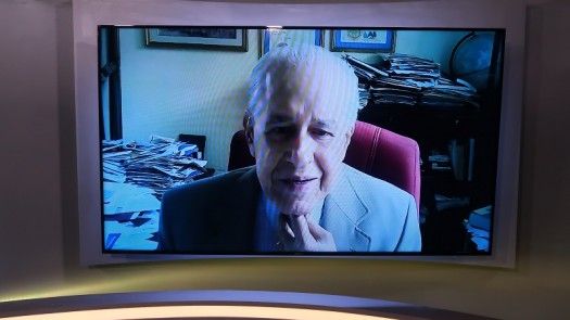 Banquero Luis H. Moreno sugiere cambio a Constitución tras persistente alianza entre órganos