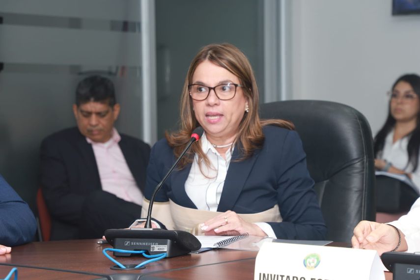 Meduca sustenta traslado de partidas por $11.4 millones