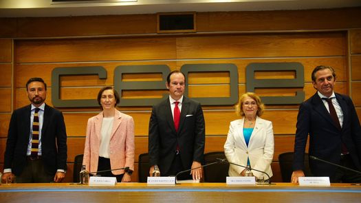 Canciller Martínez-Acha presenta proyectos de interés a empresas españolas