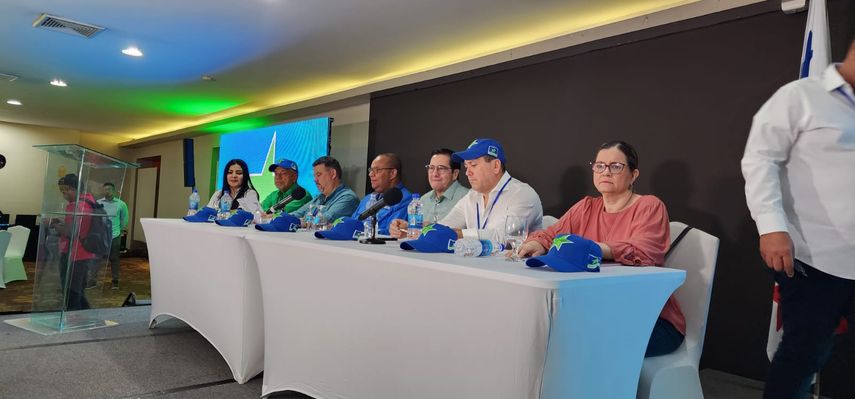 Partido Popular eligió candidatos a alcaldes y diputados