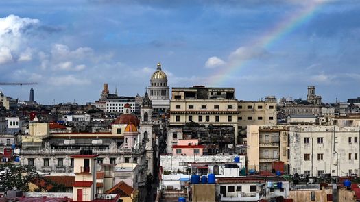 Panamá busca esclarecer cargos contra 10 ciudadanos arrestados en Cuba Panamá busca esclarecer cargos contra 10 ciudadanos arrestados en Cuba