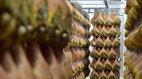 Productos cárnicos serán para personas que reciben bolsas solidarias y no Vale Digital