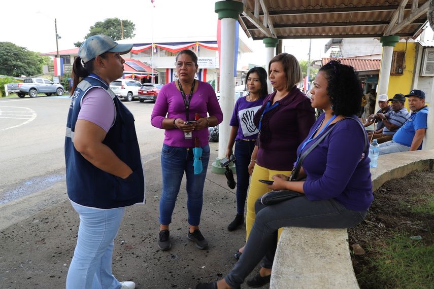 Defensoría del Pueblo inaugura la primera feria de la Mujer
