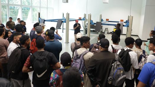 Con una matrícula que supera los 4,483 estudiantes en sus cuatro escuelas, el Instituto Técnico Superior Especializado (ITSE) refuerza su apuesta por la formación técnica como respuesta directa a las demandas del sector empresarial panameño. Con una matrícula que supera los 4,483 estudiantes en sus cuatro escuelas, el Instituto Técnico Superior Especializado (ITSE) refuerza su apuesta por la formación técnica como respuesta directa a las demandas del sector empresarial panameño.