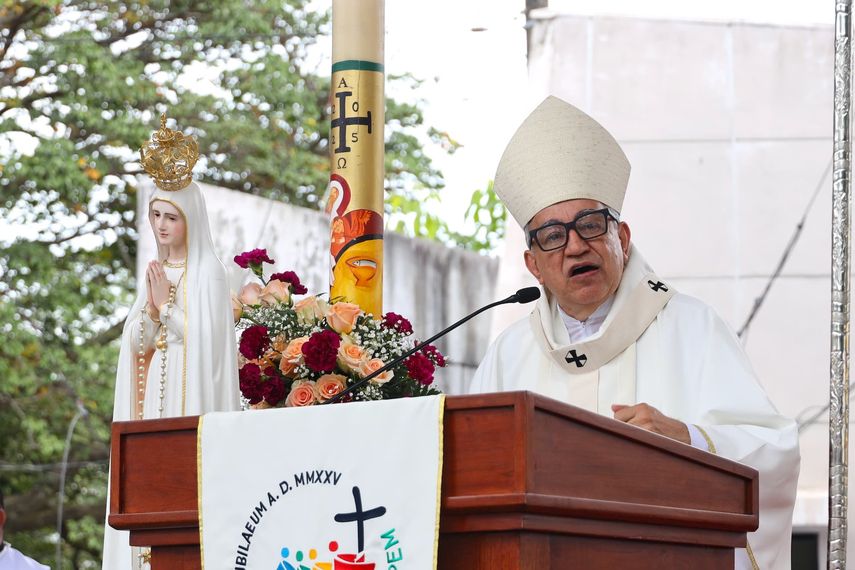 Monseñor Ulloa pide reconciliación nacional: No podemos autodestruirnos