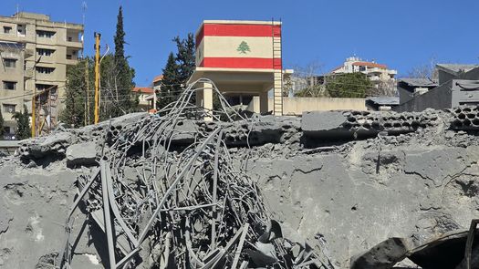 La guerra en Oriente Medio continúa este jueves con bombardeos de Israel sobre Teherán y represalias iraníes que se han extendido a Irak contra grupos kurdos, en medio de un creciente temor por el impacto en la economía mundial. La guerra en Oriente Medio continúa este jueves con bombardeos de Israel sobre Teherán y represalias iraníes que se han extendido a Irak contra grupos kurdos, en medio de un creciente temor por el impacto en la economía mundial.