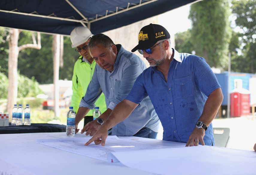 Ministro del MOP supervisa obras en Panamá Este