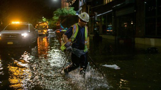 Nueva York: al menos 44 muertos por inundaciones