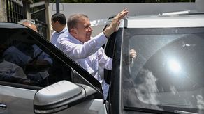 Convocan reunión entre fiscal de Venezuela y defensa de González Urrutia